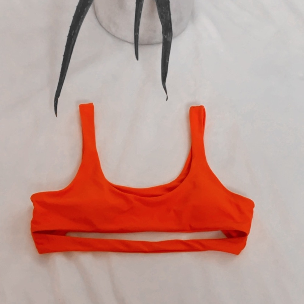 bikini top